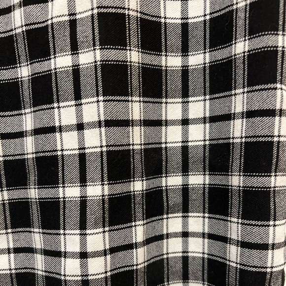 Tommy Hilfiger.Black and White Checkered Straight Leg Pants Size 4 - Picture 4 of 8